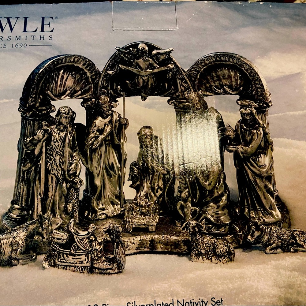 COPY - TOWLE SILVERSMITHS LARGE 12 piece